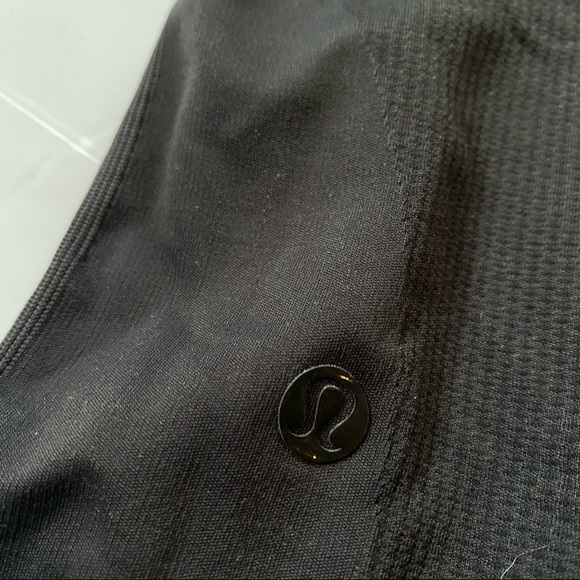Lululemon seamless cropped compression leggings - Picture 2 of 4